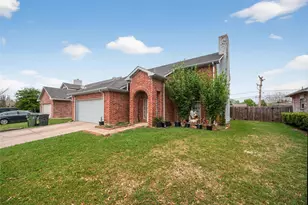 3415 Mayflower Ct, Arlington, TX 76014 - Photo 2