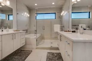 410 Melba St, Dallas, TX 75208 - Photo 4