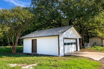 377 County Road 3501, Greenville, TX 75402 - Photo 16