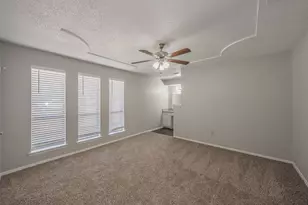 876 Dogwood Trail, Lancaster, TX 75146 - Photo 18