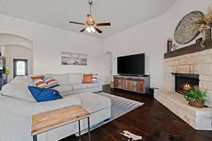 1052 Winecup Ln, Weatherford, TX 76085 - Photo 8