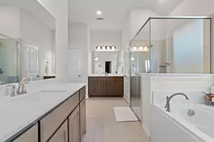 1052 Winecup Ln, Weatherford, TX 76085 - Photo 16