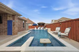 509 Autumn Run Dr, Midlothian, TX 76065 - Photo 1