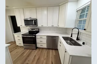 618 Pleasant Valley Road, Garland, TX 75040 - Photo 12