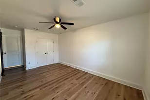 618 Pleasant Valley Rd, Garland, TX 75040 - Photo 14