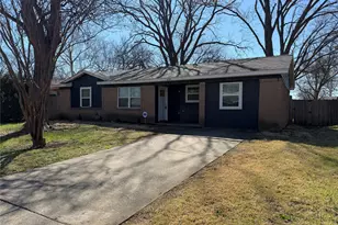 618 Pleasant Valley Rd, Garland, TX 75040 - Photo 2