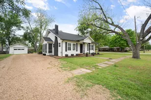 211 SW 4th St, Kerens, TX 75144 - Photo 2