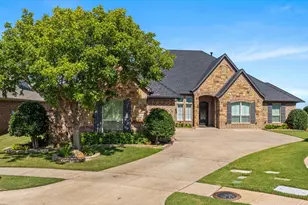 1203 Huntington Cove Ct, Granbury, TX 76048 - Photo 40