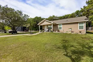 807 Rock Harbor Dr, Granbury, TX 76048 - Photo 32
