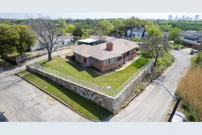 2000 Standifer Street, Fort Worth, TX 76164 - Photo 34