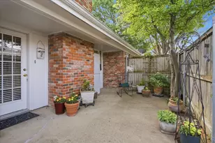 1117 Roaring Springs Rd, Fort Worth, TX 76114 - Photo 32