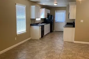 3113 Weave Ct, Granbury, TX 76049 - Photo 4