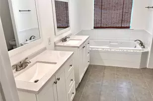 1827 Rhinevalley Dr, Arlington, TX 76012 - Photo 16