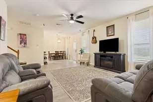 6717 Cold Water Dr, Waco, TX 76712 - Photo 8