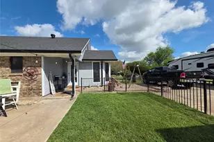 114 Lcr 465, Mexia, TX 76667 - Photo 4