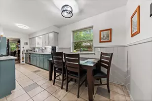 8309 Londonderry Ln, Dallas, TX 75228 - Photo 10