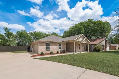 412 Town North Drive, Terrell, TX 75160 - Photo 1