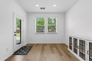 1512 Gentle Crk Ln, Fort Worth, TX 76052 - Photo 10