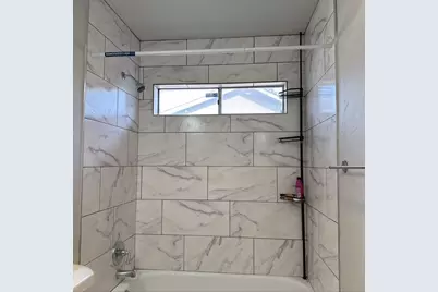 422 Woodmere Drive, Garland, TX 75043 - Photo 10