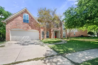 6211 Fox Hunt Drive, Arlington, TX 76001 - Photo 2