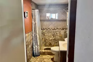 716 Baylor St, Nocona, TX 76255 - Photo 14