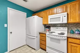 113 Bobcat Dr, Lacy Lakeview, TX 76705 - Photo 14