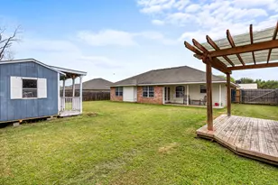 113 Bobcat Dr, Lacy Lakeview, TX 76705 - Photo 30