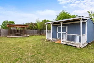 113 Bobcat Dr, Lacy Lakeview, TX 76705 - Photo 32