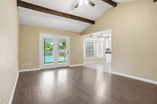 148 Lilac Ln, Azle, TX 76020 - Photo 4