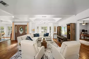 2103 Lake Country Dr, Arlington, TX 76012 - Photo 6