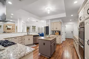 2103 Lake Country Dr, Arlington, TX 76012 - Photo 10