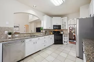 1607 Fairway Vista Dr, Corinth, TX 76210 - Photo 14