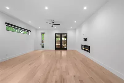 5227 Lindsley Avenue, Dallas, TX 75223 - Photo 14