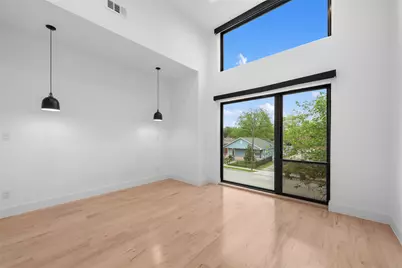 5227 Lindsley Avenue, Dallas, TX 75223 - Photo 10