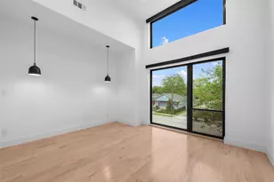 5227 Lindsley Ave, Dallas, TX 75223 - Photo 10