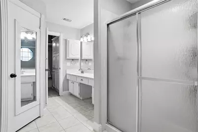 2620 Surrey Woods Road, Flower Mound, TX 75028 - Photo 12
