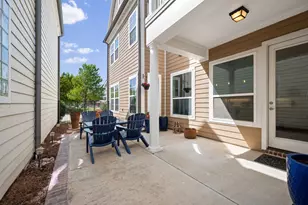 738 E Main St, Coppell, TX 75019 - Photo 28