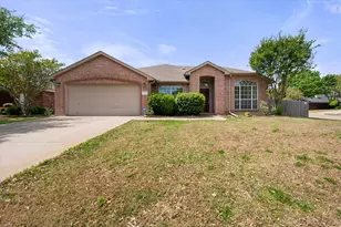 1 Boltes Ct, Mansfield, TX 76063 - Photo 2