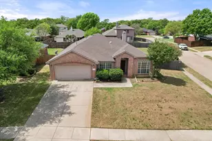 1 Boltes Ct, Mansfield, TX 76063 - Photo 4