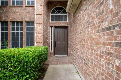 5841 Pearl Oyster Lane, Fort Worth, TX 76179 - Photo 4