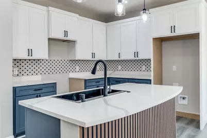 3402 Spring Avenue, Dallas, TX 75215 - Photo 6