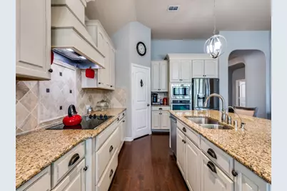 1220 Isabella Lane, Savannah, TX 76227 - Photo 14
