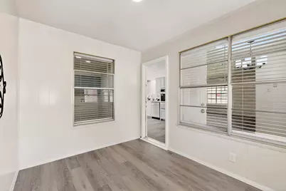 208 Gregory Drive, DeSoto, TX 75115 - Photo 14