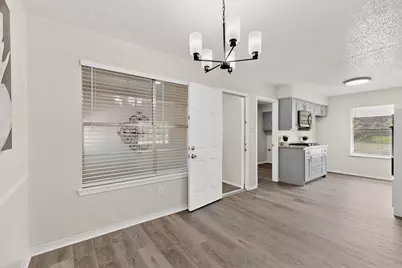 208 Gregory Drive, DeSoto, TX 75115 - Photo 8