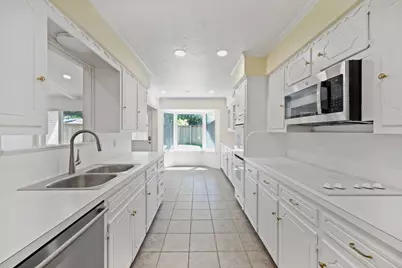 527 Twilight Trail, Richardson, TX 75080 - Photo 14