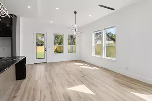 3513 Nomas St, Dallas, TX 75216 - Photo 10