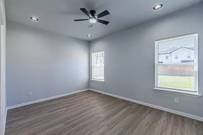 2419 Jeffries Street, Dallas, TX 75215 - Photo 14