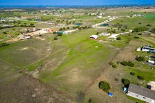 1251 Co Rd 233, Stephenville, TX 76401 - Photo 4