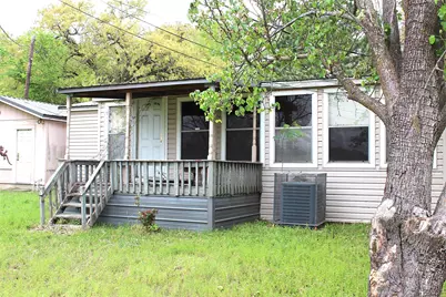 107 Shoreline Drive, Mabank, TX 75156 - Photo 6