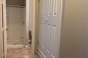 601 Bolivar St, Denton, TX 76201 - Photo 10